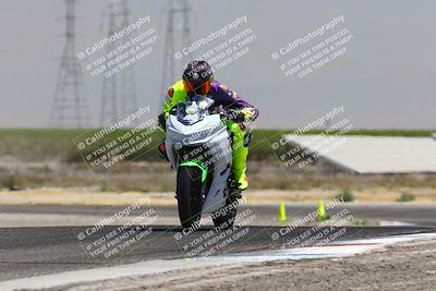 media/Aug-03-2025-TrackDaz (Sun) [[bf4a71acf9]]/C Group/1240pm (Wheelie Bump)/